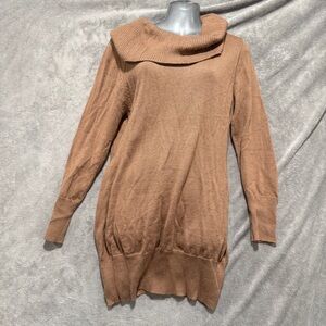 Alpaca International Women’s size sweater size Large 100% Alpaca